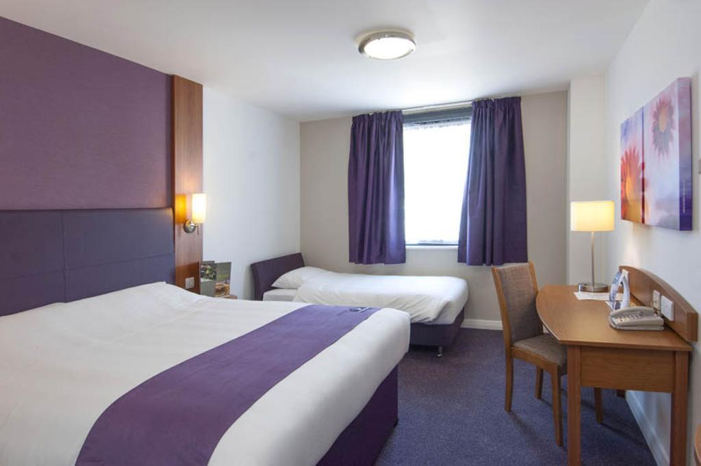 Premier Inn Newcastle - Metro Centre غيتْسْهيد الغرفة الصورة
