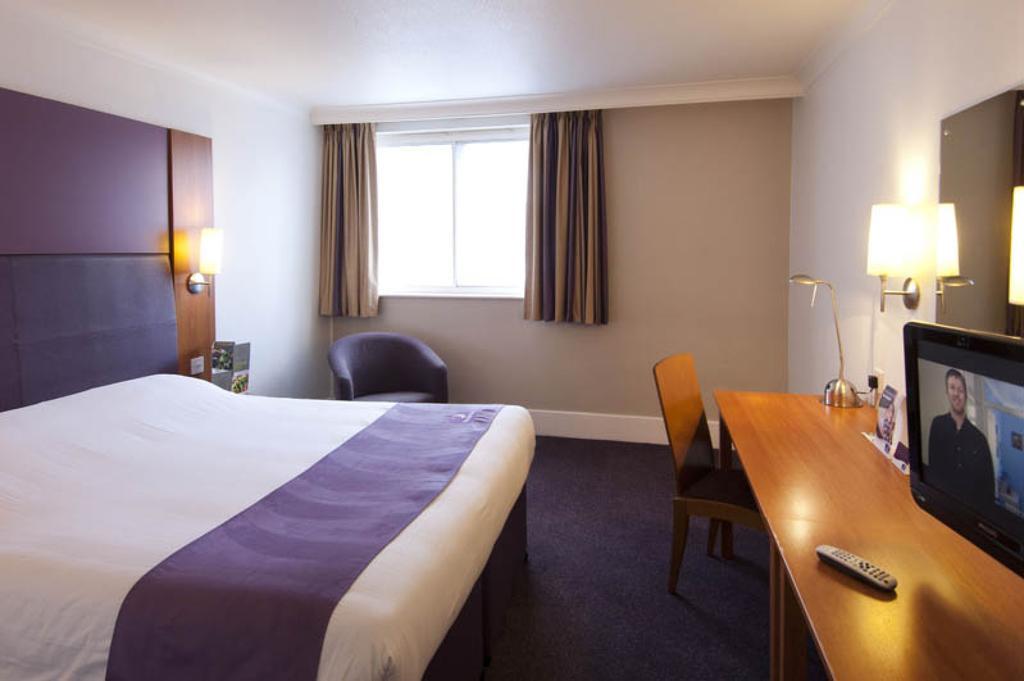Premier Inn Newcastle - Metro Centre غيتْسْهيد الغرفة الصورة